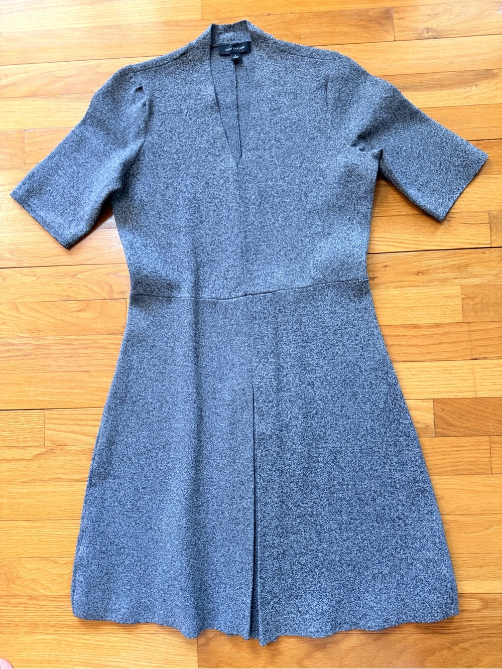 Ann Taylor Gray Knit V-Neck Midi Dress